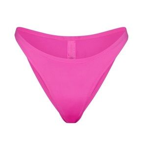 Skims Bikini Bottom 🩷